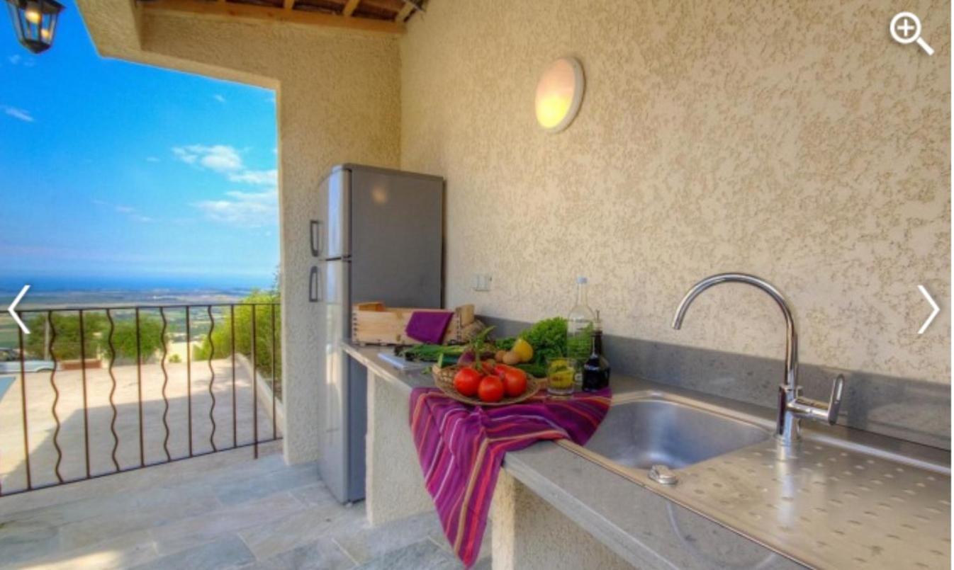 Meacci Bed and Breakfast Borgo  Buitenkant foto